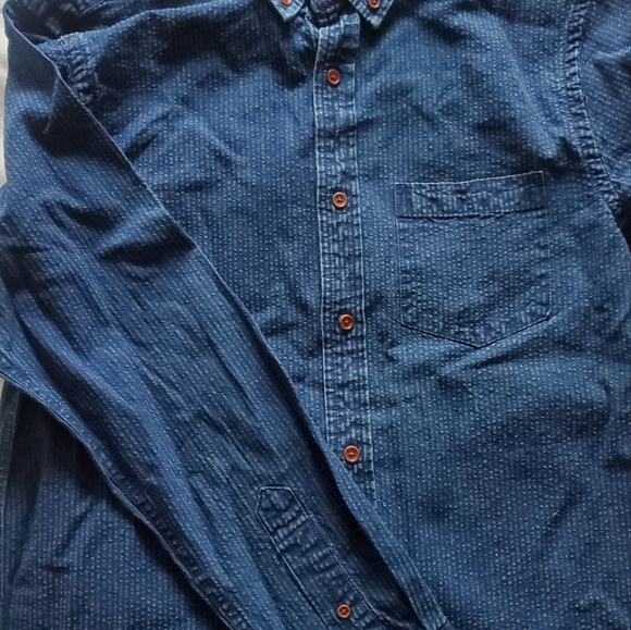 Jean Dress Shirt.... Mens S Old Navy never worn! New without tag - Picture 4 of 4